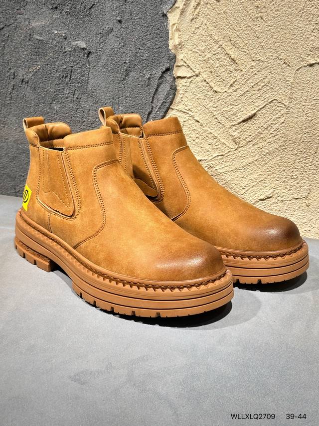 New Arrival Real Shot Cat Pure Original Guangdong Factory New Bulldozer Casual F