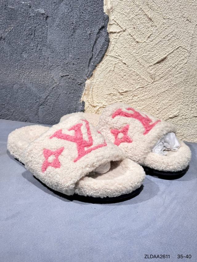 Special Offer: Louis Vuitton Wool Slippers - Soft and Fine Wool, Top Quality Pur