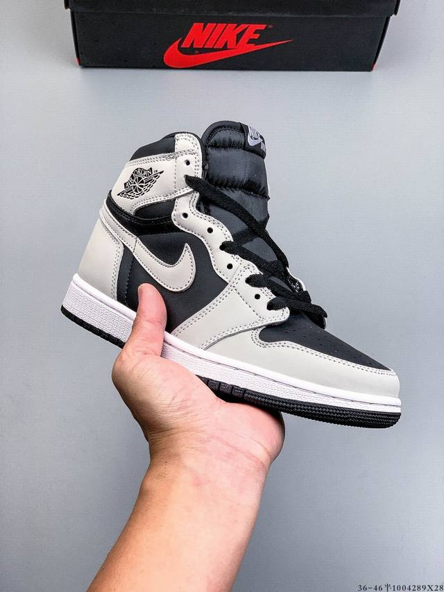 Genuine Nike Air Jordan 1 (AJ1) High-Top Retro Casual Basketball Shoes ( 1004289