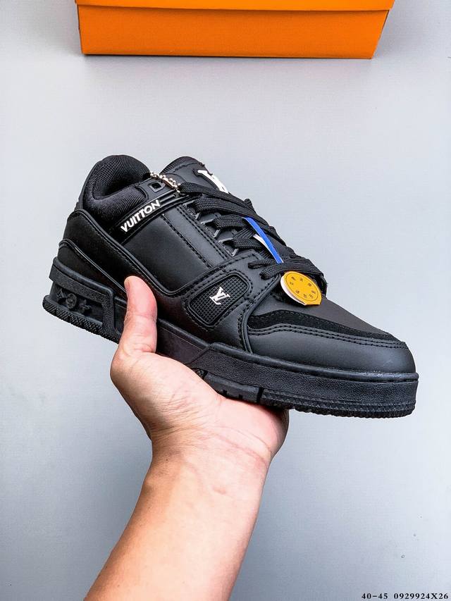 Louis Vuitton Lv sneakers (Ddd). A must-have style from the popular reality show