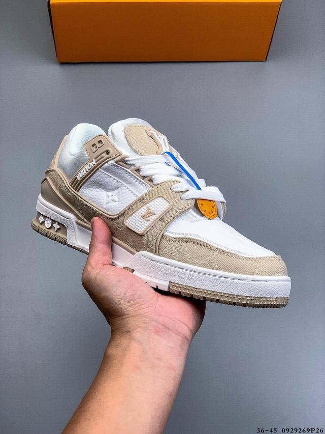 Louis Vuitton Lv sneakers (Ddd). A must-have style from the popular reality show