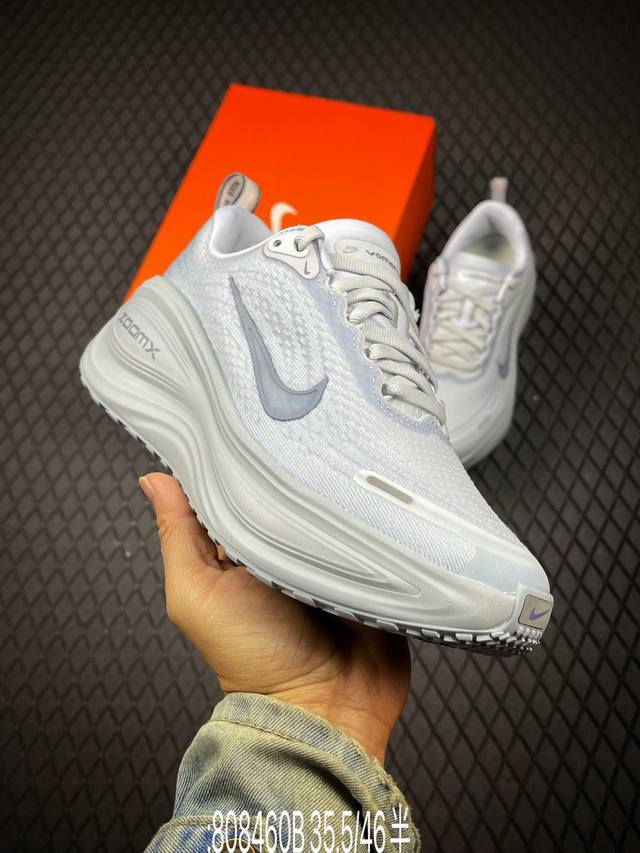 B Nike Air Zoom Vomero Plus Mesh Thick-Soled Air Cushion Running Shoes Product C