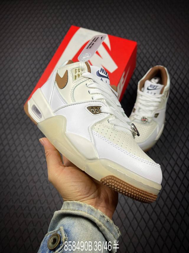 B Nike Air Flight 89 - Full of Retro Vibe The classic Nike Air Flight 89 blends