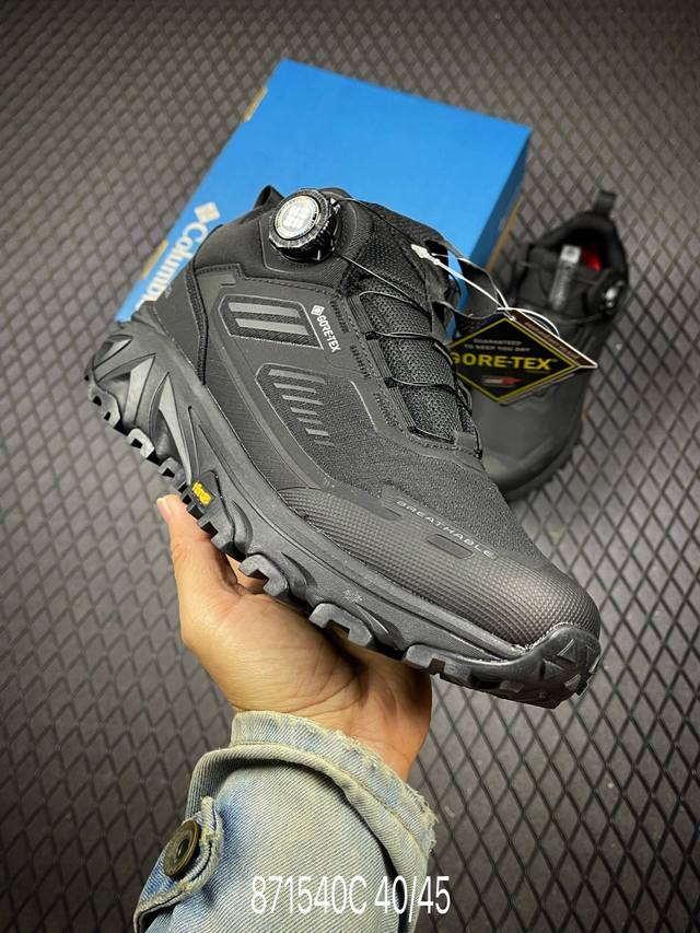 C New Arrival Columbia Men's Hiking and Trail Running Shoes The upper is made of