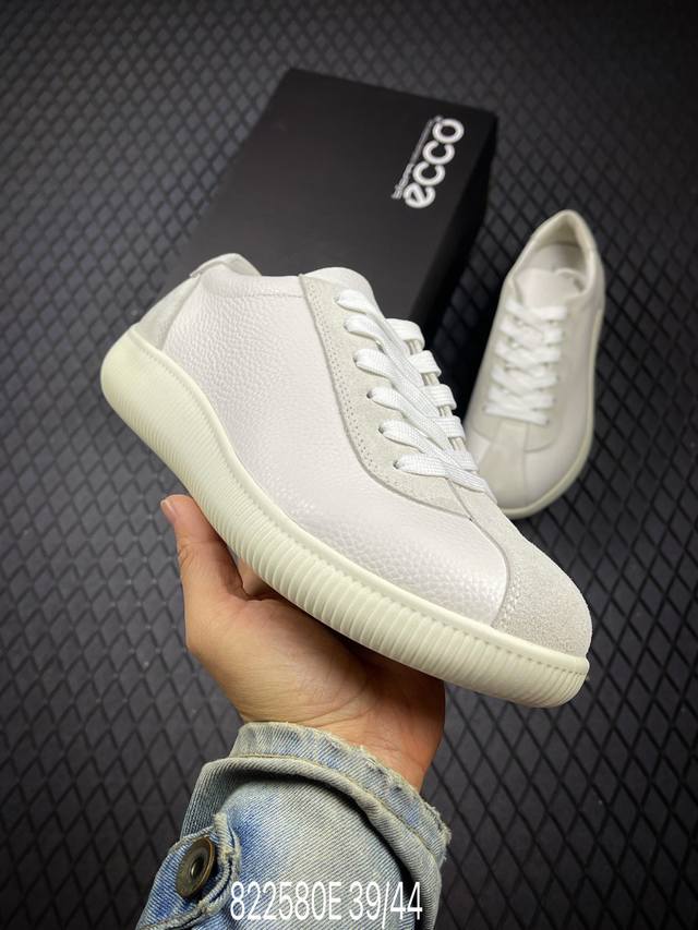 E Ecco Men's Running Shoes, a popular new style on Xiaohongshu (Little Red Book)