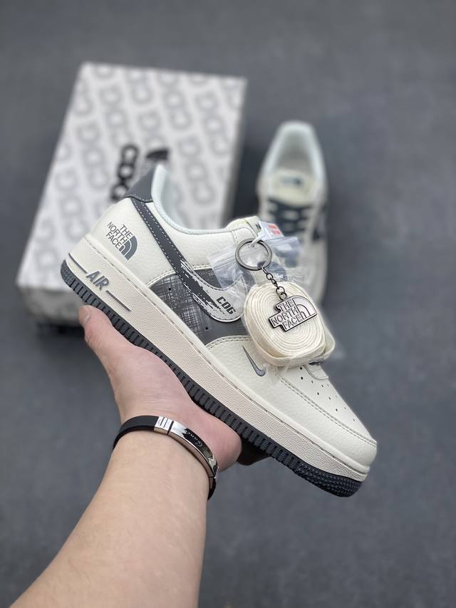 Limited Overseas Release! Factory Grade Nike Air Force 1 '07 Low "The North Face
