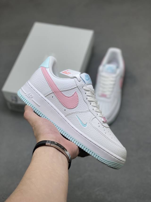 Super Deal! Nike Air Force 1 Low, original last and cardboard construction, auth