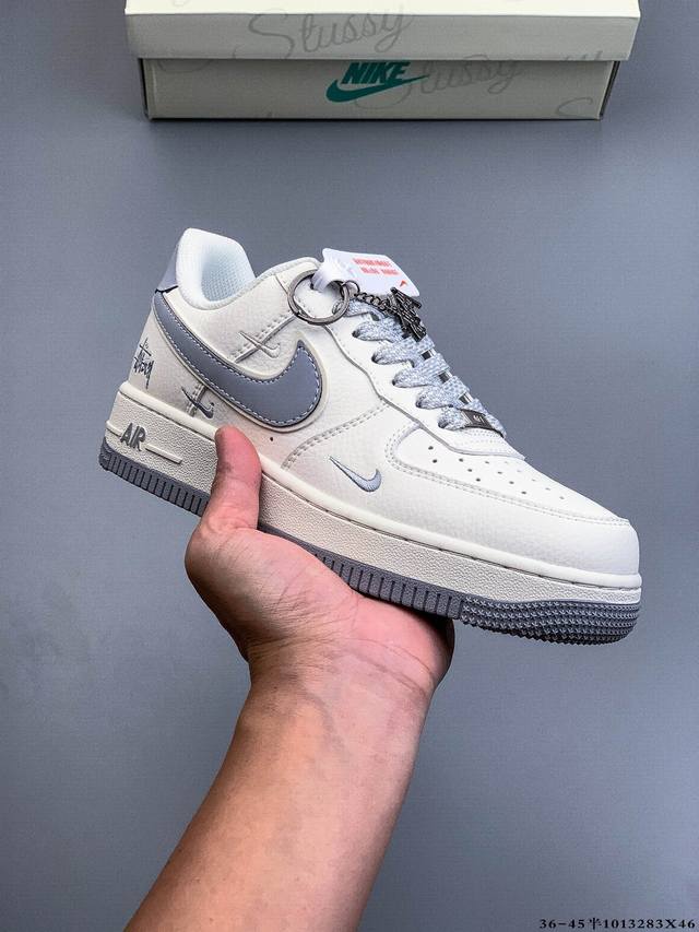 Pure original version, original last and data paper version, using a hard, high-