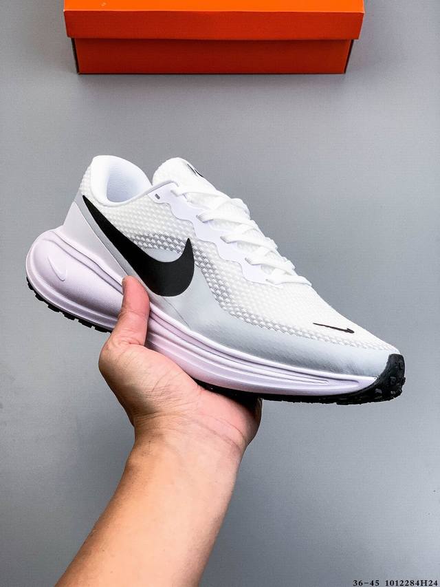 Nike Revolution 8 New Breathable Lightweight Cushioned Running Shoes Balancing a