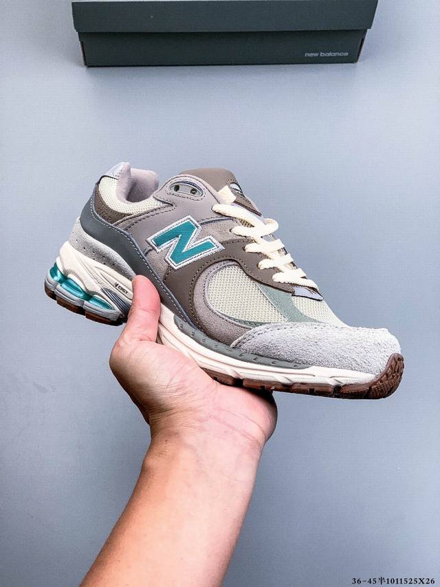 New Balance Nb2002 Retro Sneakers Wl2002Ra Global First Release, a shoe that sol