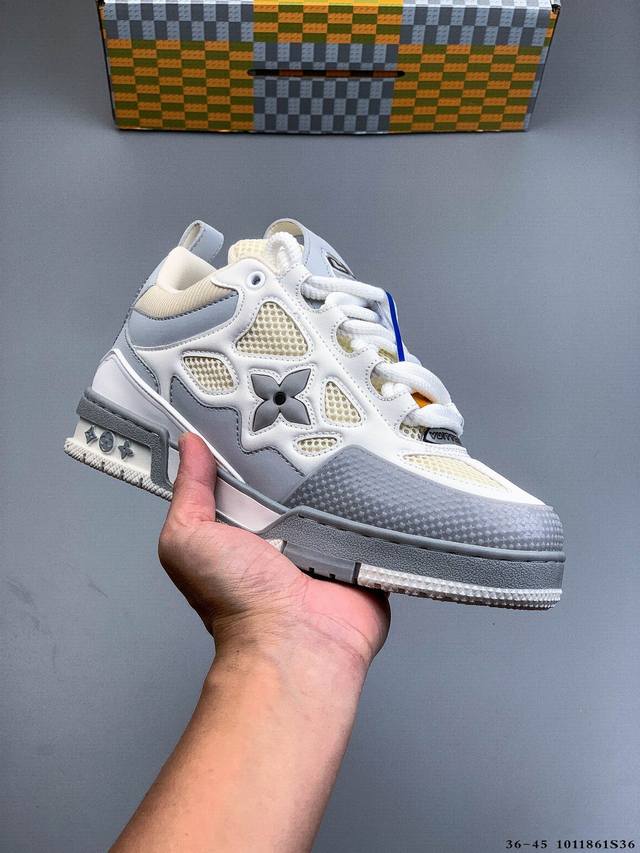 Louis Vuitton Lv sneakers (Ddd). A must-have style from the popular reality show