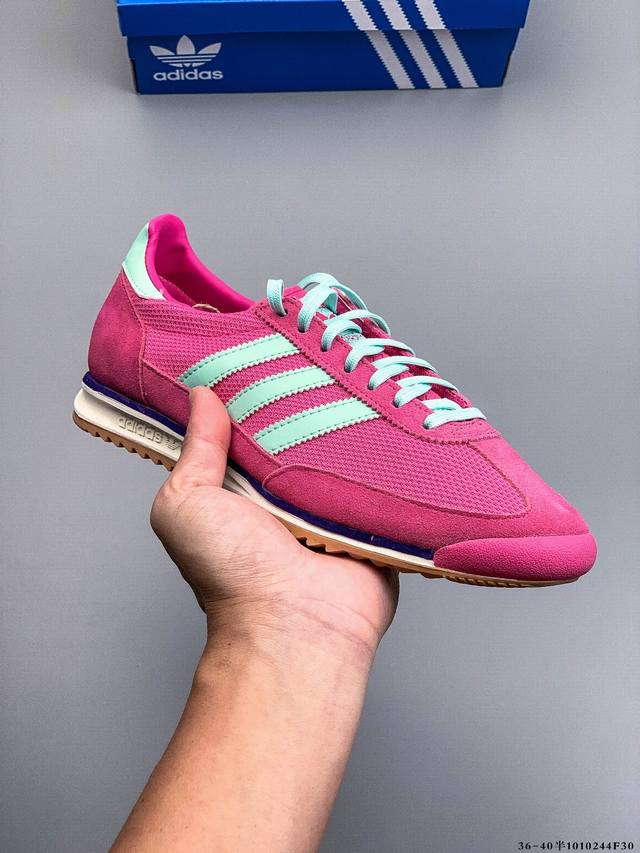 Company Grade! A completely redesigned version of the Adidas SL 72 Rs, this retr