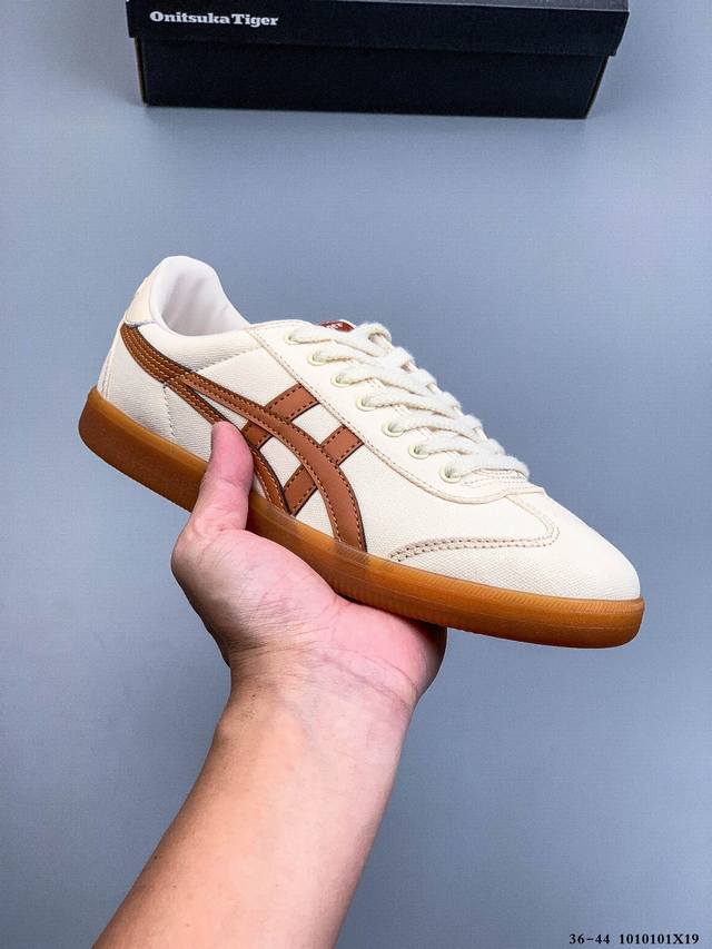 Asics Tokuten Low-Top Rubber Sole Casual Sneakers 1010101X19 Ddd