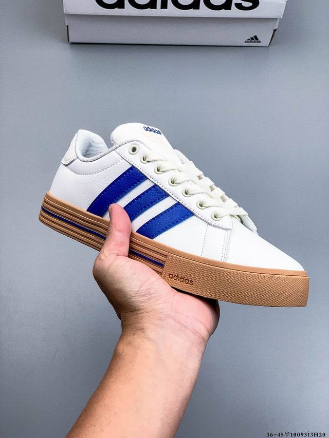 Authentic label, half size! Adidas Daily 4.0 Comfortable and Versatile Casual Sn
