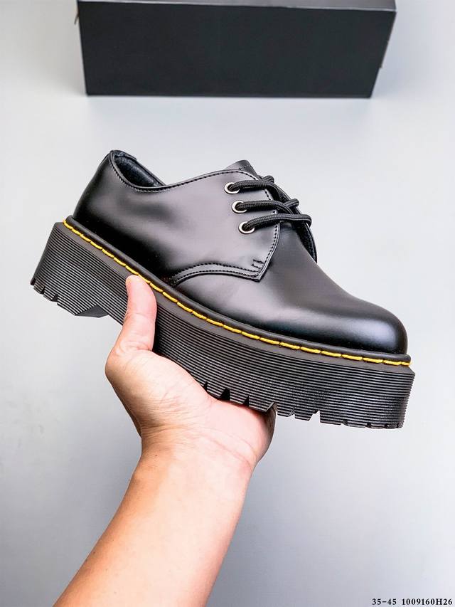 Dr. Martens Leather Loafers, Platform Slip-on Shoes, 9 H26 Ddd