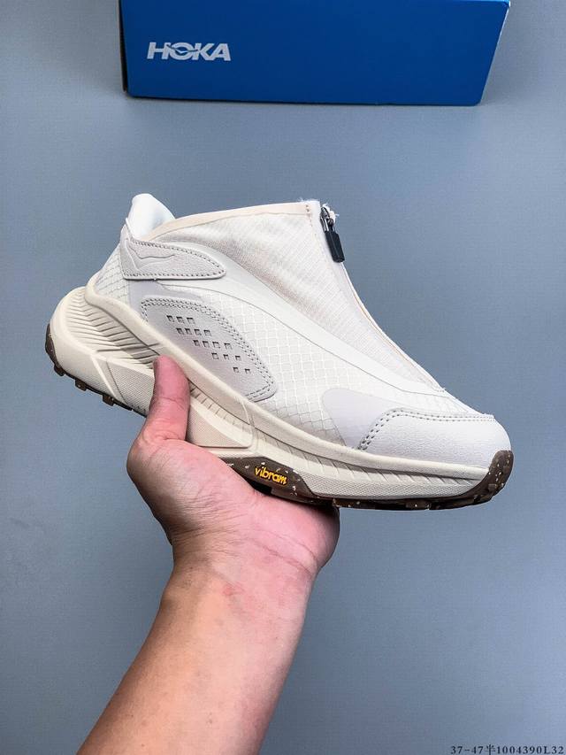 Hoka One One Project Transport's core advantages are "comfortable with zero brea