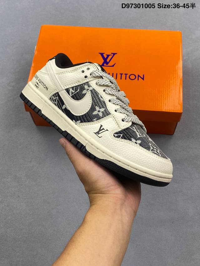 Nike Dunk Low Retro Sneakers. Step freely and express your individuality. Made w