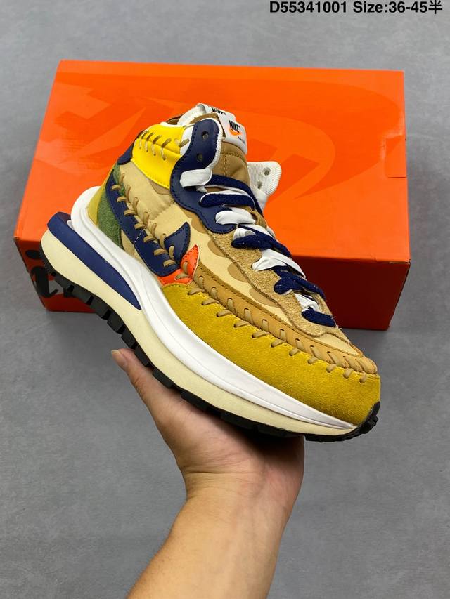 Company-grade Jean Paul Gaultier X Sacai X NK Vaporwaffle "Multi-Color" three-wa