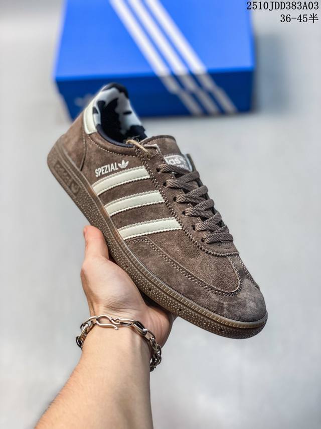 Authentic label with half sizes available. Adidas Originals Stadt trendy thin-so