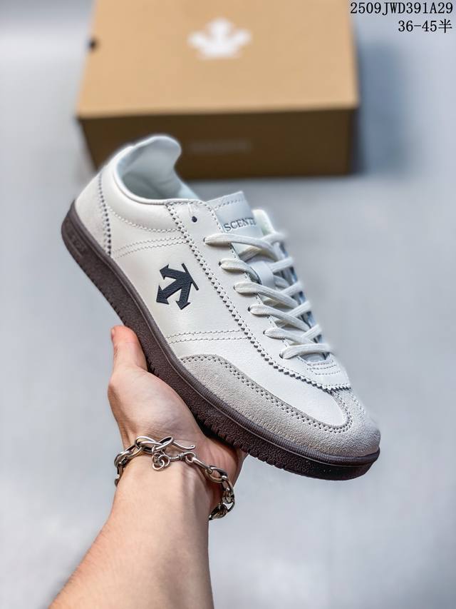 Descente Court Sb Trailblazer Low-Top Versatile Casual Sports Sneakers 910560Asu