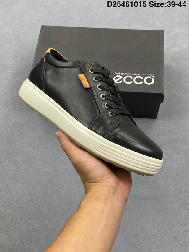 Company Grade: Ecco Low-Top Casual Shoes, Comfortable and Versatile, Made of Cow