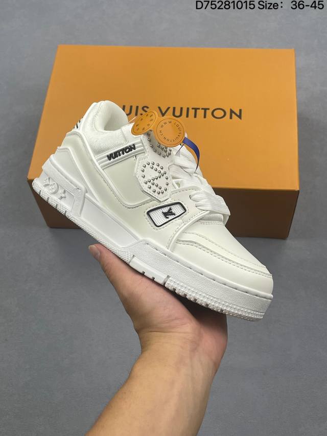 Louis Vuitton Arch Light Sneaker, a fashionable and trendy platform sneaker for