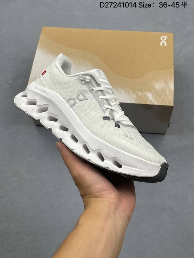 Company-grade Loewe X On Cloudtilt 2.0 lightweight athletic casual shoes. Very c