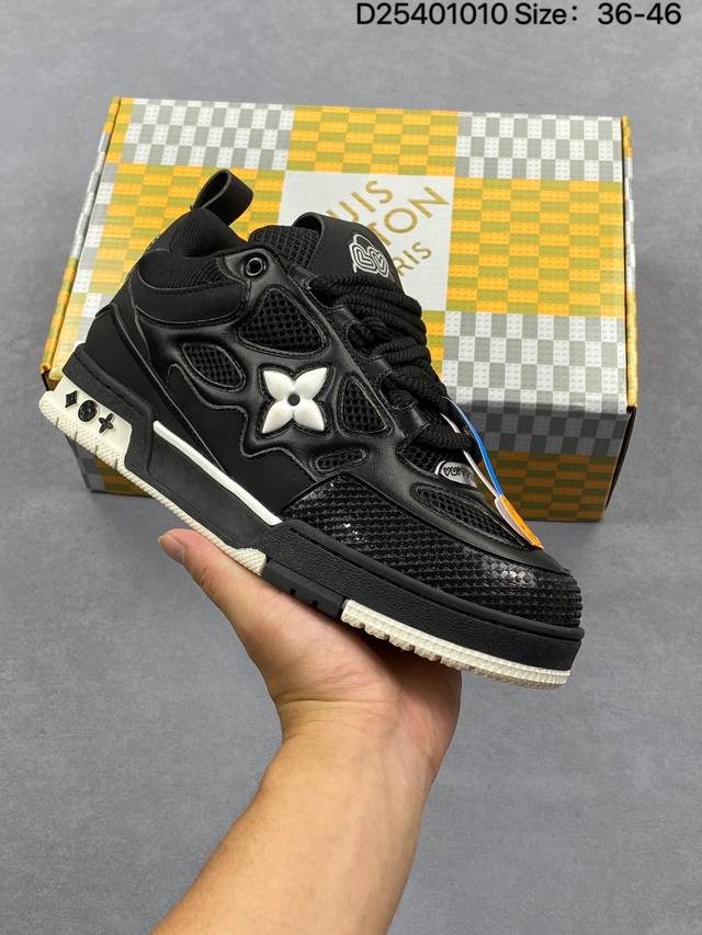 Louis Vuitton Trainer Sneaker Low, second generation, graffiti series, trendy pl