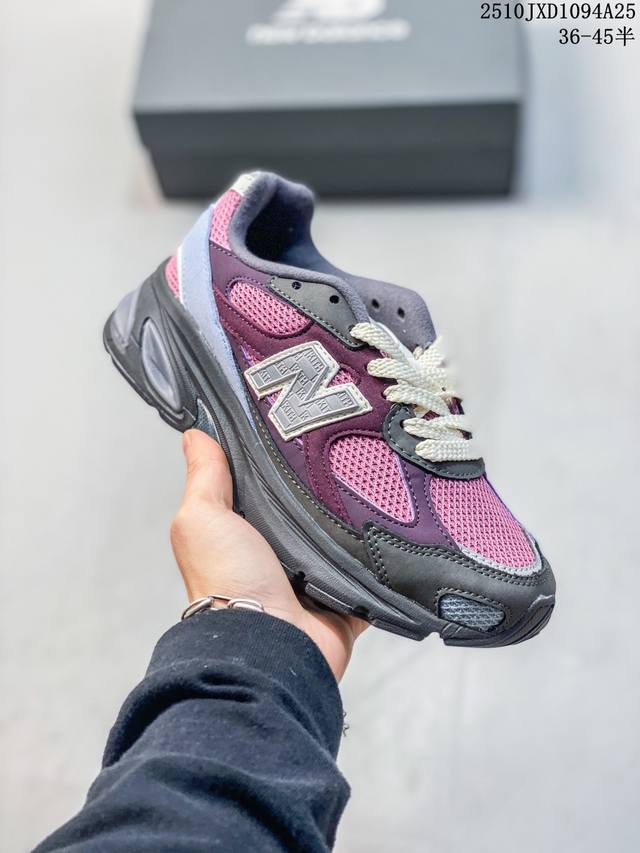 Authentic label with half sizes available. Kith X New Balance Nb 2010 Purple/Bla