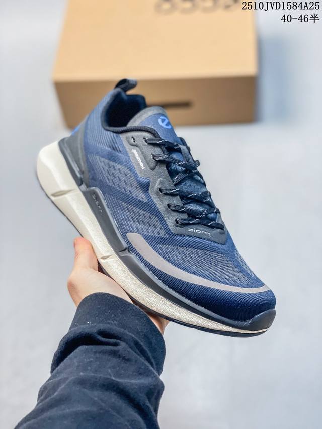 Ecco Biom 2.2 Breathru Fashionable Round Toe Low-Top Casual Shoes Product Code: