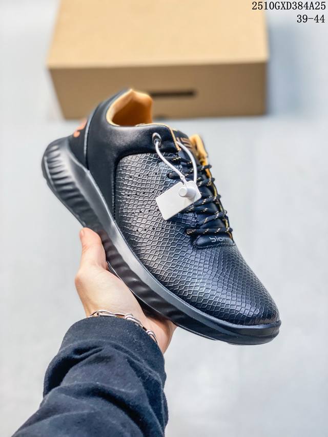 Company-grade Ecco shoes, a popular style on Xiaohongshu (Little Red Book), new