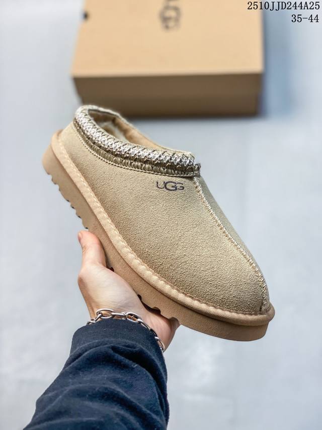 Company-grade Ugg cotton snow boots, playful and cute with versatile styles. Ame