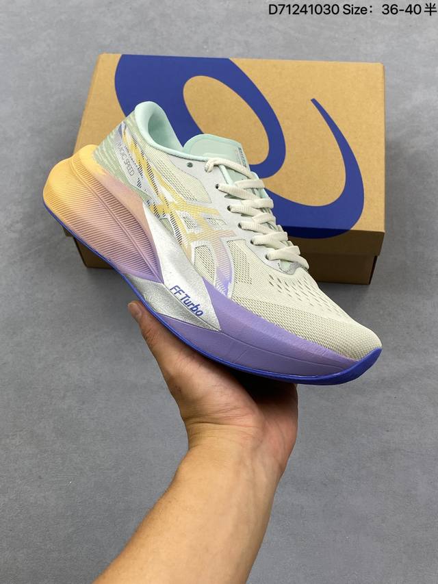 Asics Novablast 5 Le Lightweight Running Shoes, Low-top, Lightweight, Breathable