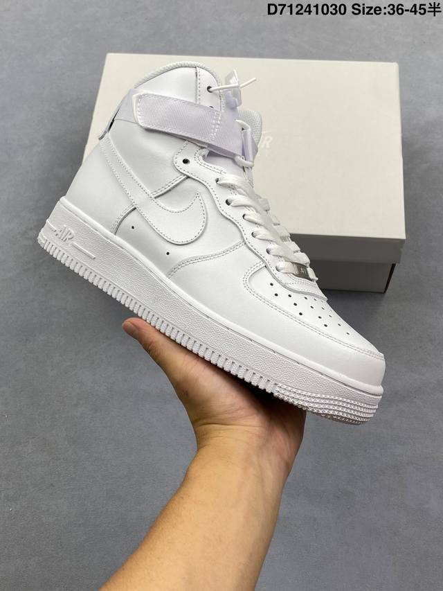 Factory Grade Nike Air Force 1 High Retro High-Top Sneakers Product Code: Cw2290