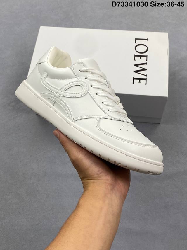 Loewe Ballet Runner Nylon Cowhide Leather Logo Round Toe Lace-up German Training