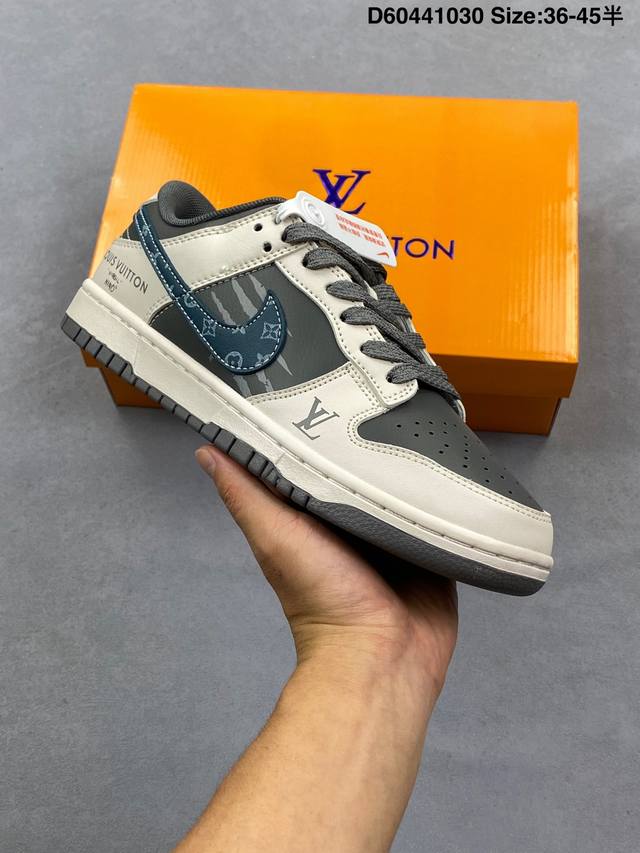 Air Force 1. Made with original quality last and cardboard, this authentic Air F