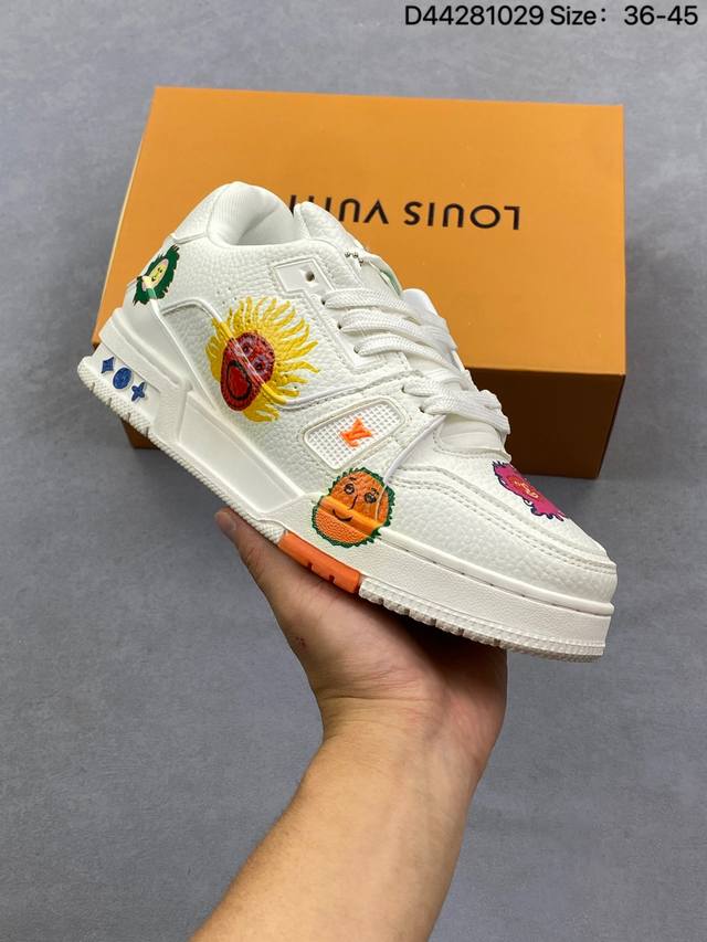 Company-grade Louis Vuitton (LV) sneakers, new Lv Trainer colorway, basketball s