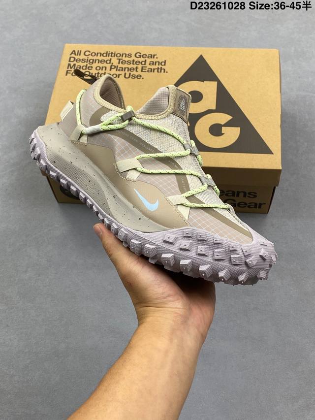 Nike Acg Mountain Fly Low Gtx Se. This low-top, waterproof outdoor shoe features