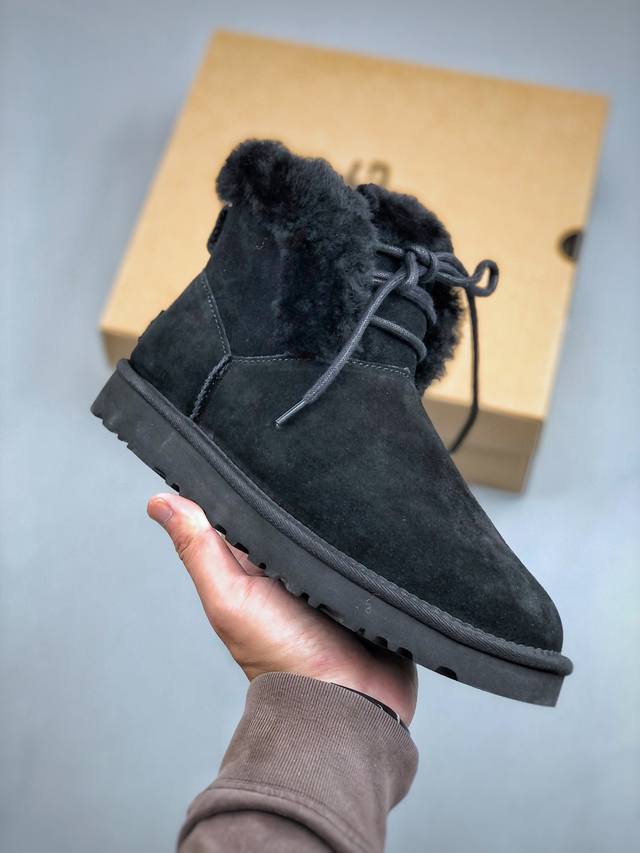 K Ugg Autumn/Winter Sheepskin Mid-Cut Snow Boots. The entire boot uses genuine A