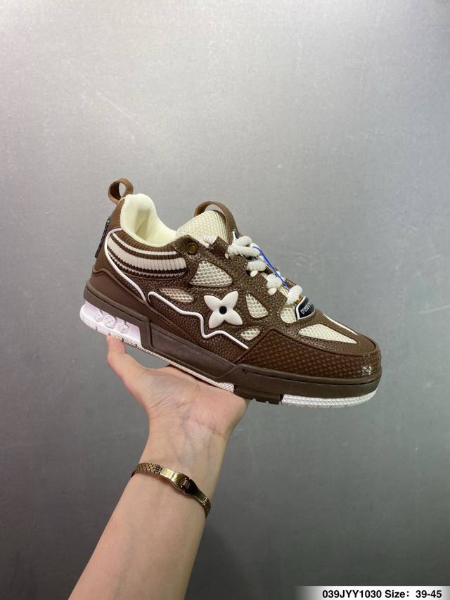 Louis Vuitton Lv Trainer sneakers, latest colorway, basketball style sneakers. D