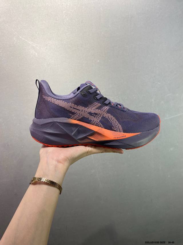 Asics Novablast 5 Le Lightweight Running Shoes (Ddd) Low-top Lightweight Breatha