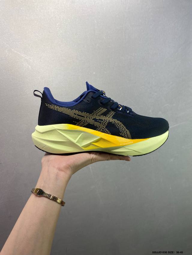 Asics Novablast 5 Le Lightweight Running Shoes (Ddd) Low-top Lightweight Breatha