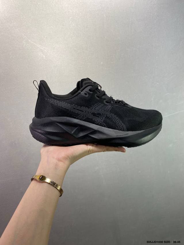 Asics Novablast 5 Le Lightweight Running Shoes (Ddd) Low-top Lightweight Breatha