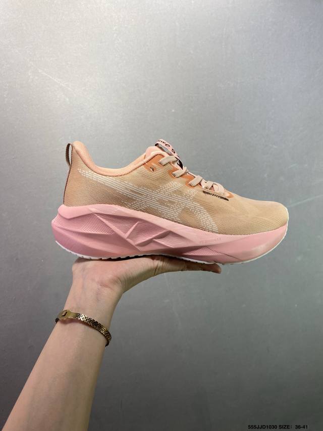 Asics Novablast 5 Le Lightweight Running Shoes (Ddd) Low-top Lightweight Breatha