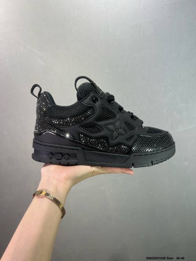 Louis Vuitton Lv Trainer sneakers, latest colorway, basketball style sneakers. D