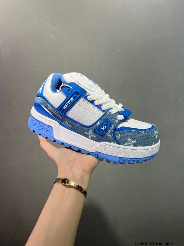 Louis Vuitton Lv Trainer sneakers, latest colorway, basketball style sneakers. D