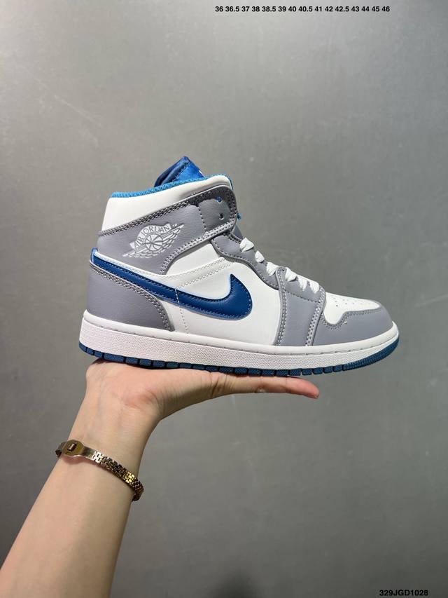 Nike Air Jordan 1 Retro Mid AJ1 Jordan 1 Mid-Top Classic Retro Culture Casual Sp