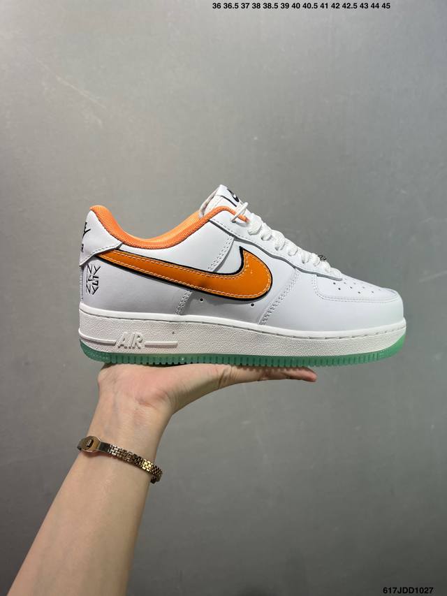 Nike Air Force 7 Low-top, versatile casual sneakers. Soft, responsive cushioning