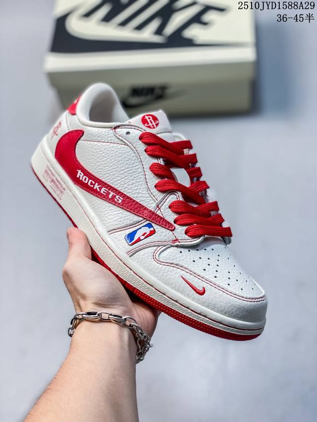 Jordan men's and women's shoes, authentic label, half-size system. Features a so