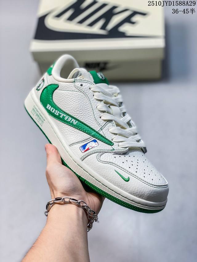 Jordan men's and women's shoes, authentic label, half-size system. Features a so